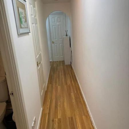 A Cozy Apartment In Barking Barking  Exteriör bild